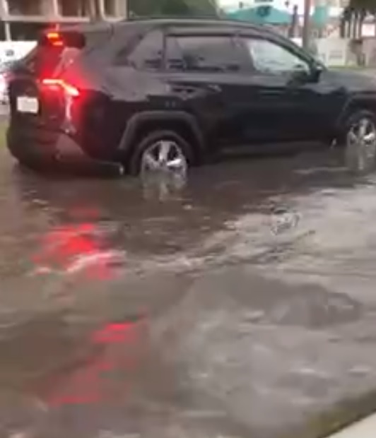 В Пензе затопило автобус, двигающийся до ГПЗ-24