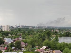 Пензенцев напугал чёрный дым в Заводском районе