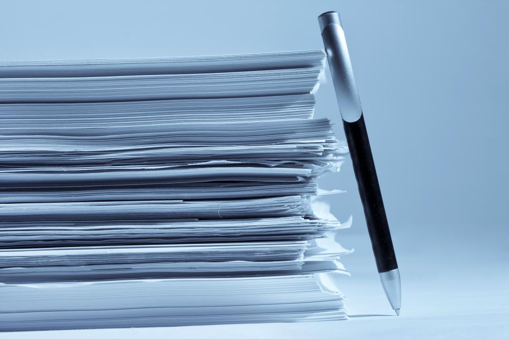 Стало известно, может ли работающий по договору пензенец получить пособие по безработице