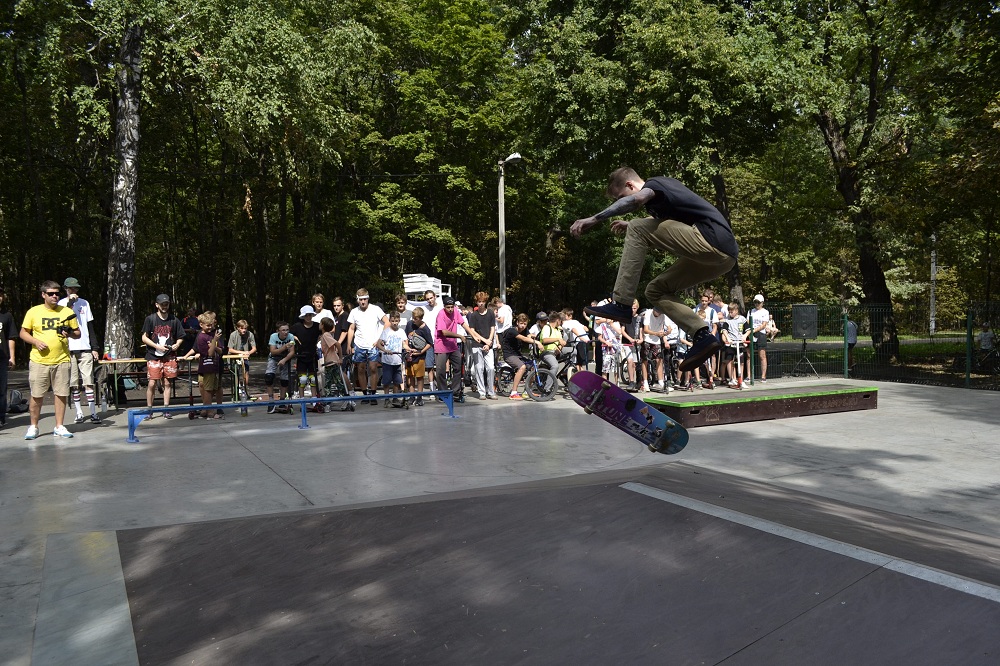 Участники соревнований на кубок «Каравана» в скейт-парке получили ценные призы