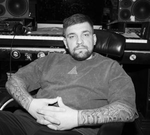 Баста опроверг свое заявление о ненависти к Егору Криду и записал для него видеообращение