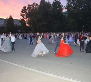 Кузнечанам назвали дату проведения выпускного бала