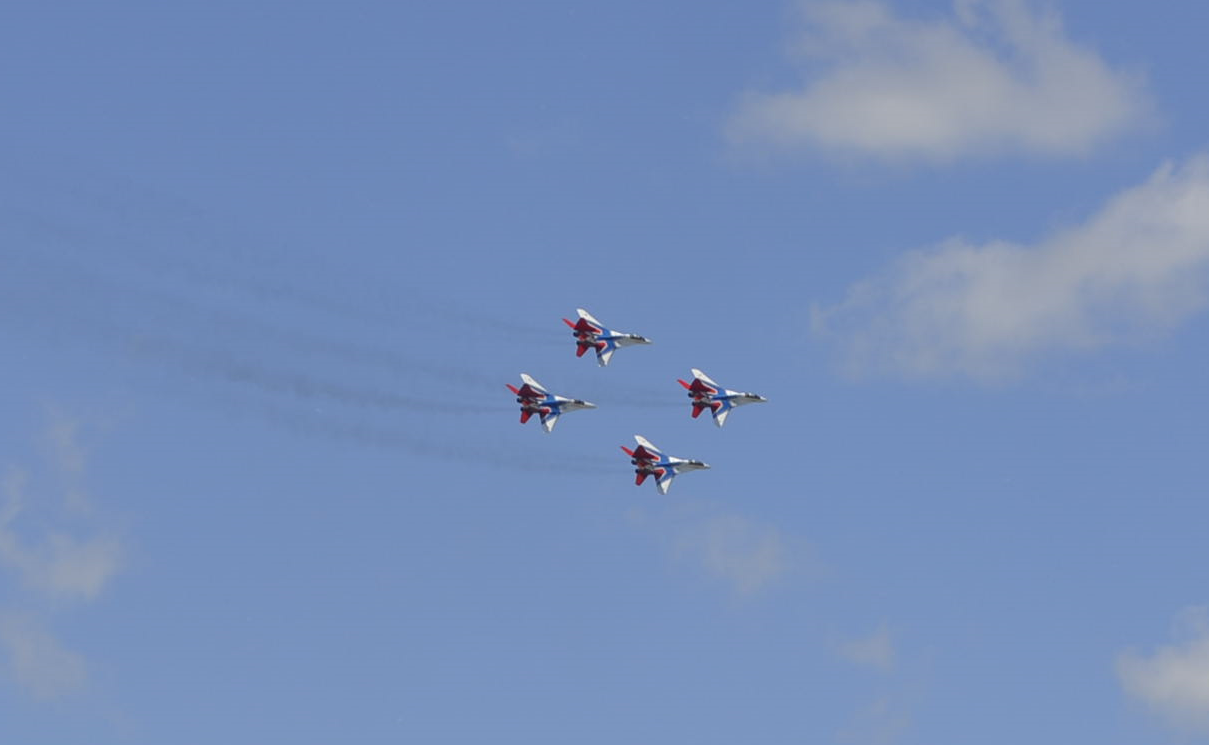"Стрижи" устроили тренировку в небе над Пензой