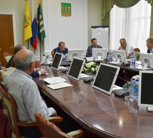 Мэр Пензы обсудил с жителями Зари вопрос передачи построенной сети канализации