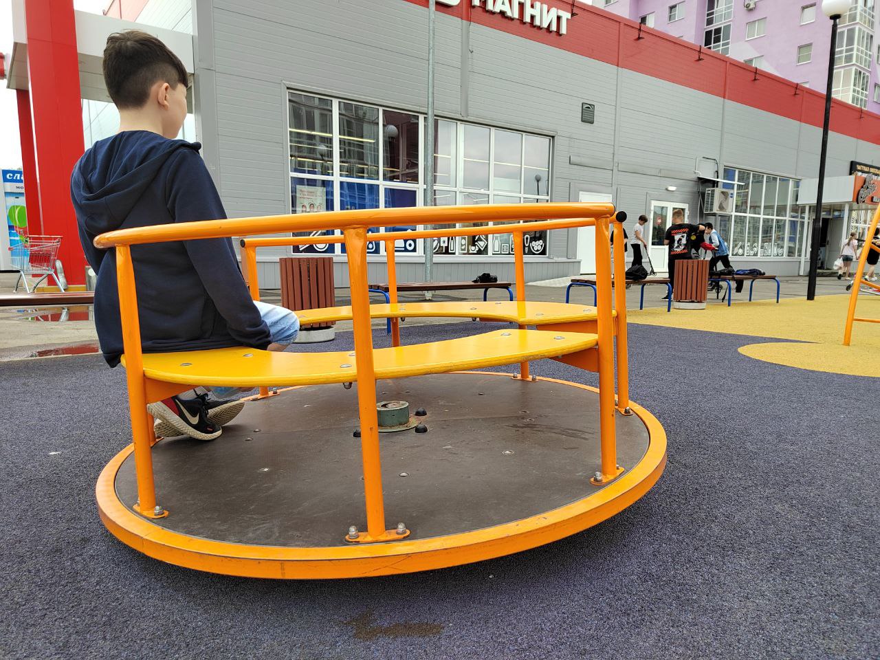 Жители новостроек на Антонова пожаловались на работу управляющей компании