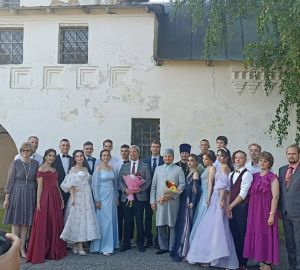 Павел Маслов поздравил выпускников Кузнецкого района с окончанием школы