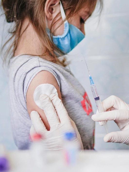 В Кузнецке медики зовут детей на плановую вакцинацию