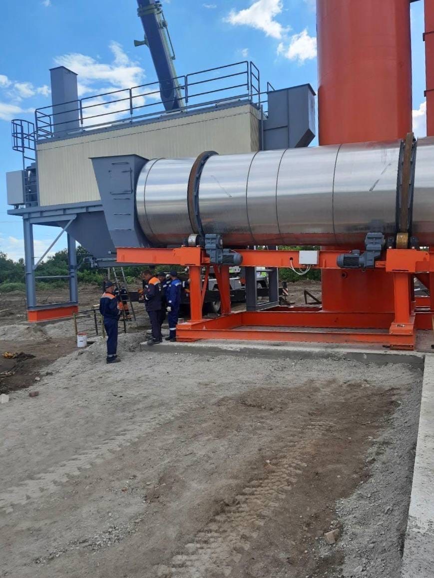В ДНР завершается монтаж второго асфальтобетонного завода из Пензы, рассказал Олег Мельниченко