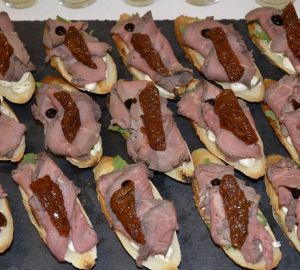 В Кузнецком районе мужчина забрался в чужой дом ради еды