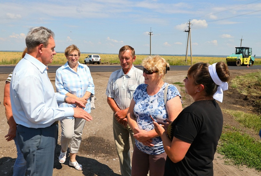 Валерий Лидин: "Межрайонные дороги у нас приличные, а вот сельские нуждаются в ремонте"