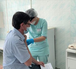 Пензенские медики поделились мнением о ревакцинации от коронавируса