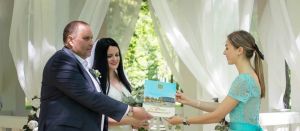 В Пензе открыли сезон выездных регистраций брака в «Тарханах» и филармонии