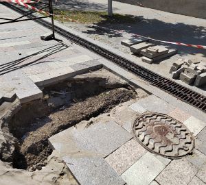 В Пензе провал на улице Московской пообещали заделать через 2 дня