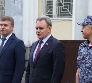 Валерий Лидин приветствовал вернувшихся из Украины бойцов Росгвардии