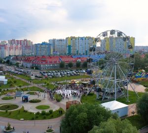 Жители Спутника отметили 5-летие колеса обозрения