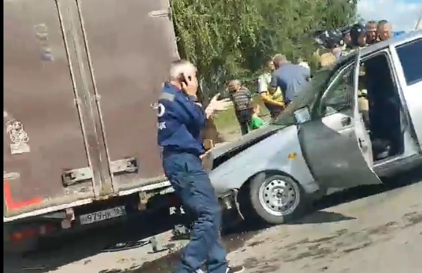 В Кузнецке при столкновении «Газели» и легковушки пострадала женщина