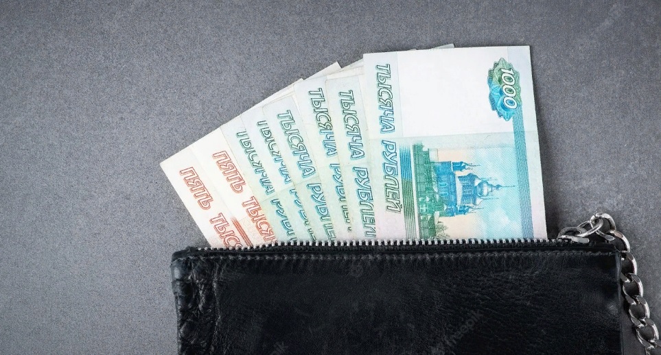 В ПФР сообщили об увеличении выплат некоторых пособий для семей с детьми и беременных