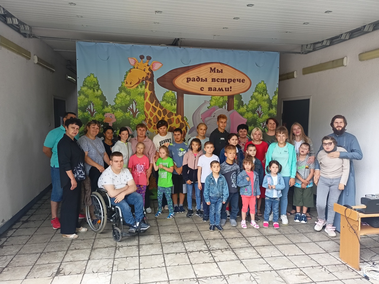 На инклюзивном празднике в Пензенском зоопарке ребята с ОВЗ были в восторге от питомцев