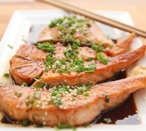 Эндокринолог рассказал о пользе жирной дикой рыбы