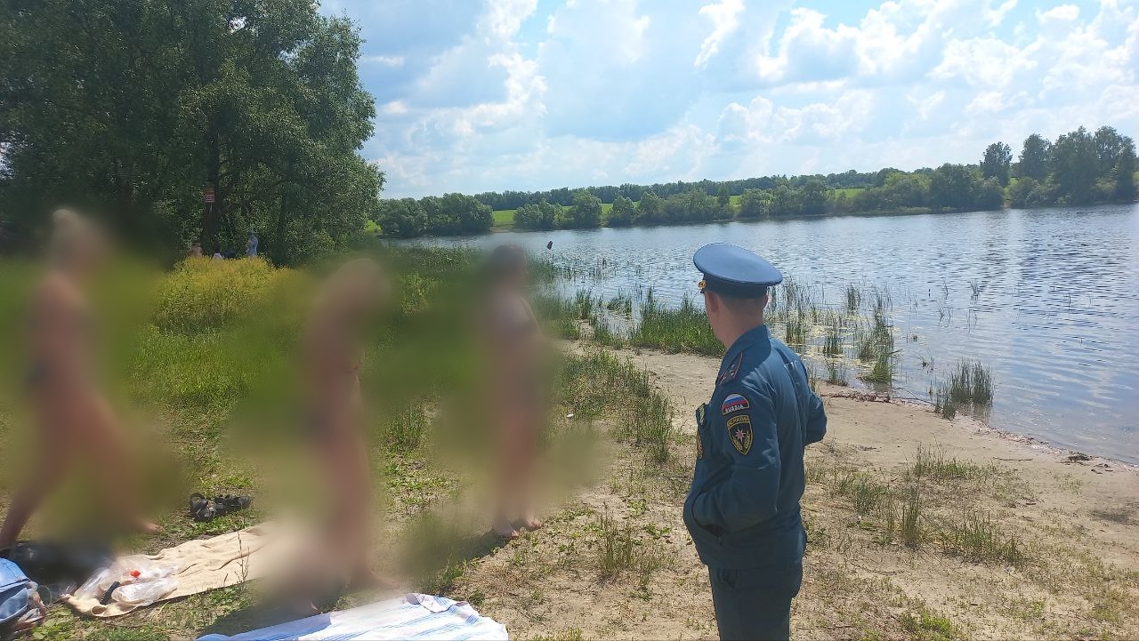 В Кузнецком районе отдыхающих на водоемах регулярно посещают сотрудники полиции