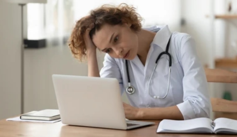 Сотрудники ОМС помогли жителям Пензенской области добиться справедливости от врачей