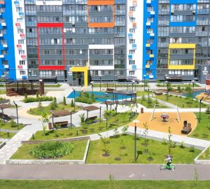 «Радужные дворы» в Спутнике: безопасный отдых для детей