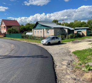 Жители Терновки сравнили недавно уложенный асфальт с трамплином