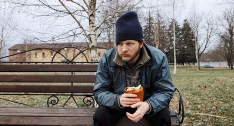 Двое бродяг открыто похитили имущество жителя Пензы