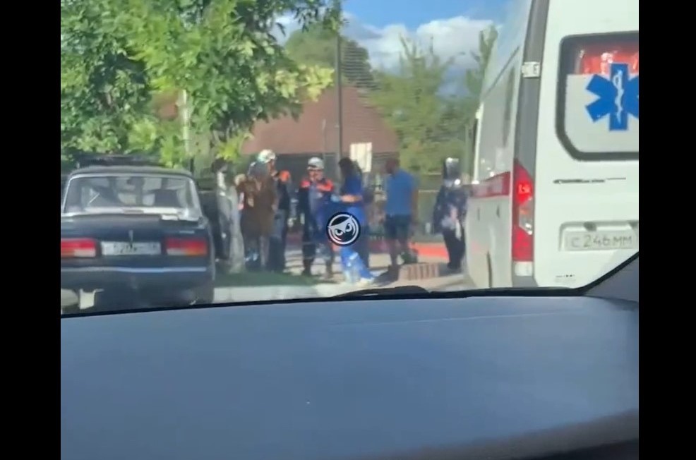 В аварии возле гимназии №4 пострадали двое