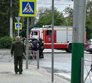В центре Пензы в ДТП с тремя автомобилями пострадала 9-летняя девочка