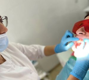 В пензенских стоматологиях стали использовать лекарства в виде пленки