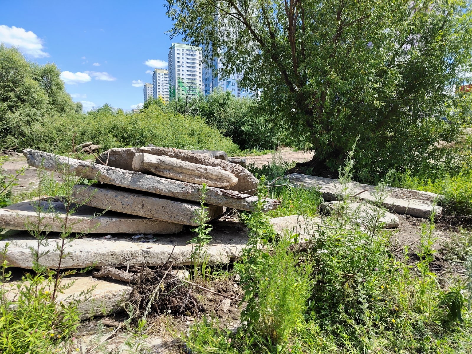 В пензенской мэрии рассказали, когда с пляжа ГПЗ вывезут строительный мусор