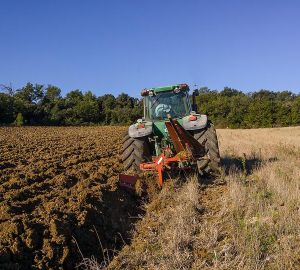 В Пачелмском районе тракториста лишили прав за отказ «дыхнуть в трубочку»