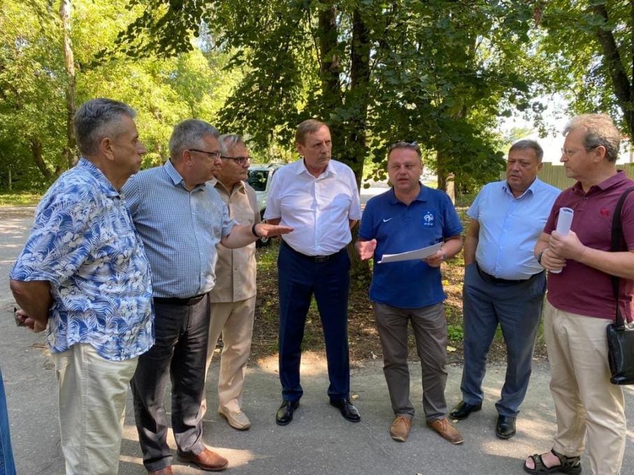 В Заречном обсудили благоустройство сквера возле школы №225