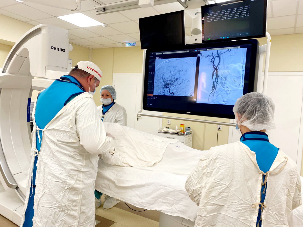 В Пензе врачи успешно провели операцию пациенту с острым нарушением мозгового кровообращения