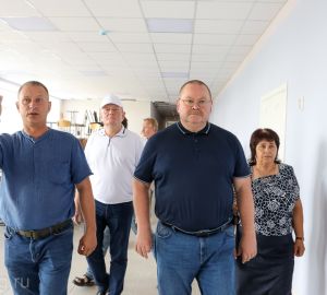 Олег Мельниченко поручил завершить ремонт школы в Пензенском районе до 1 сентября