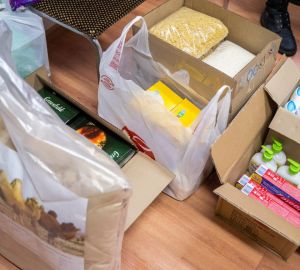 Из Кузнецка жителям Донбасса отправили 4 машины с гуманитарной помощью