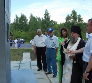 Валерий Лидин посетил открытие отреставрированной Сердобской стелы