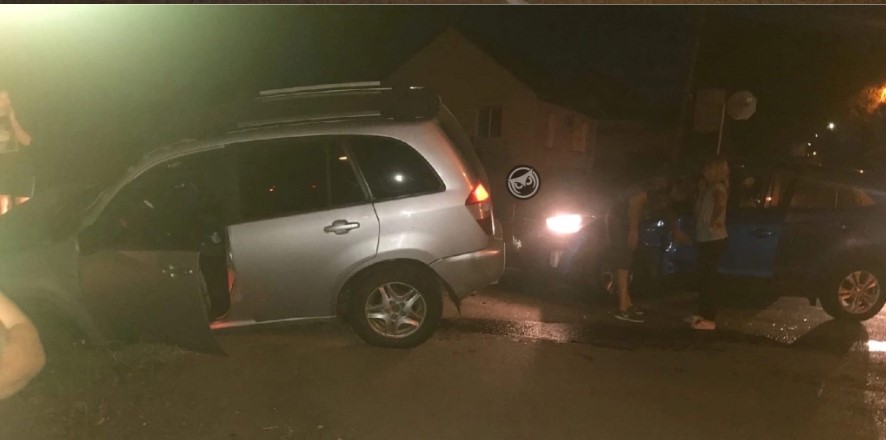 В ночной аварии в Мокшане столкнулись две легковушки