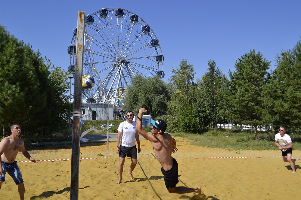 Группа компаний "Дионис" провела турнир по волейболу