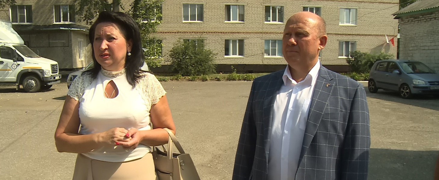 Министр здравоохранения высоко оценил результаты ремонта в Башмаковской больнице