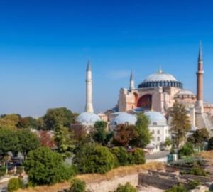 Туристов предупредили: не стоит рассчитывать на осенние скидки по Турции