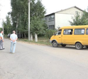 В Кузнецке нашли нарушения при подготовке школьного транспорта к работе