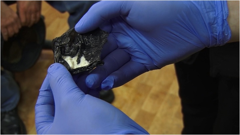 Жителя Пензы задержали у тайника с закладкой