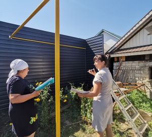 Жителям Кузнецкого района объяснили правила установки забора между участками