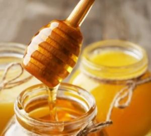 Жителям Пензы напомнили о пользе и вреде мёда