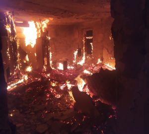 Спасатели ликвидировали жуткий пожар в здании велозавода