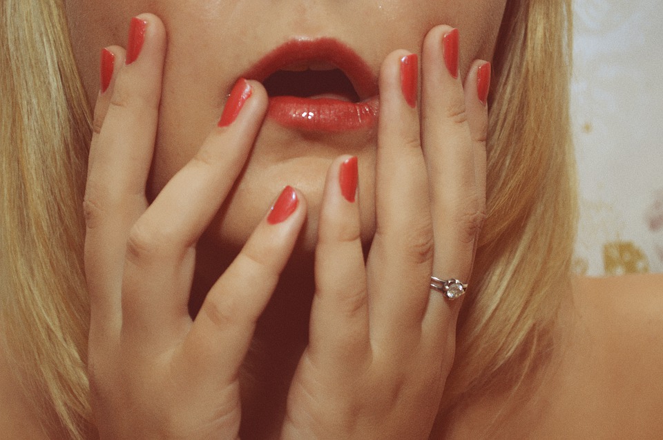 Встреча с фальшивой жрицей любви обернулась для пензенца потерей денег