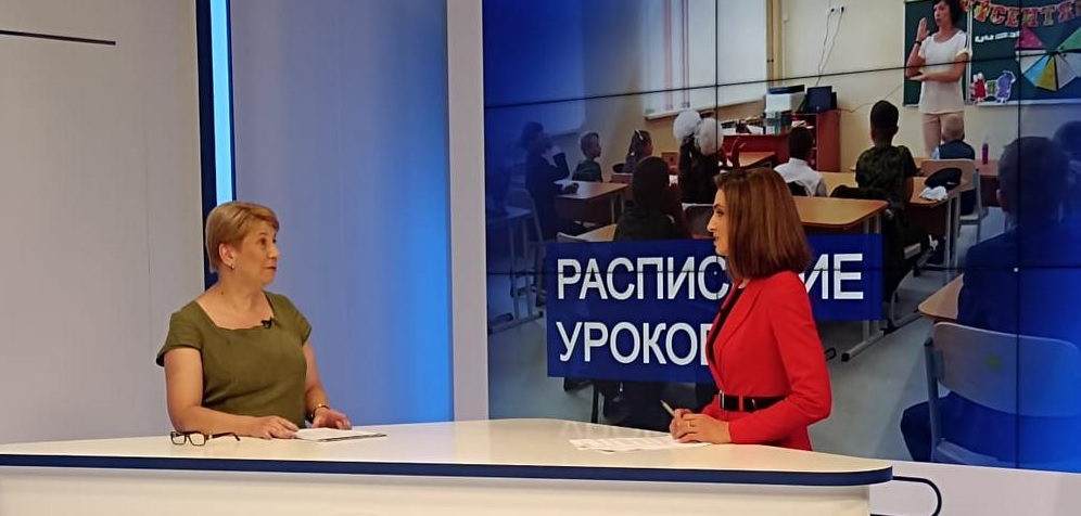 Пензенцам рассказали, будут ли школьники поднимать флаг в мороз на улице