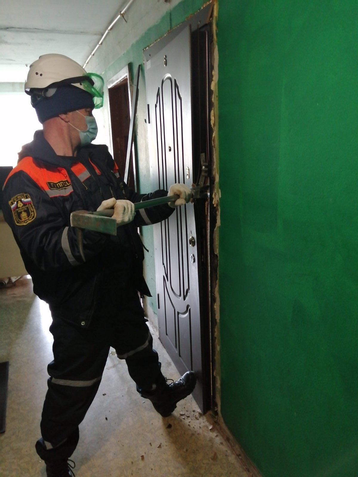 В Пензе в закрытой квартире нашли труп человека